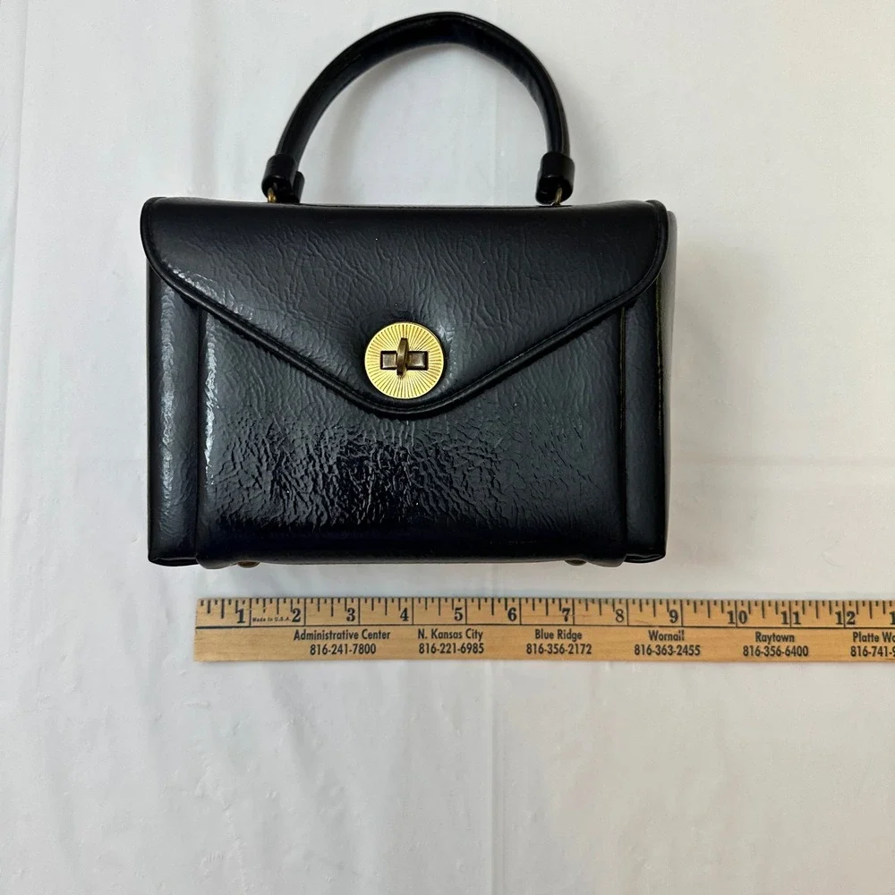 Vintage Black Faux Leather Top‎ Handle Handbag Structured Satchel Gold Clasp